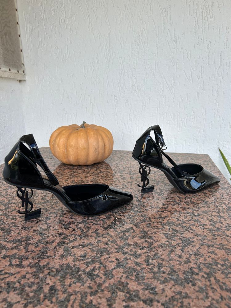 HIGH black patent leather high heel shoes product image
