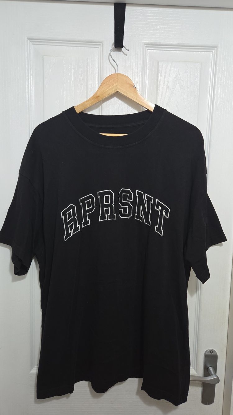 Represent Black T-Shirt Logo Prunt Mens Medium