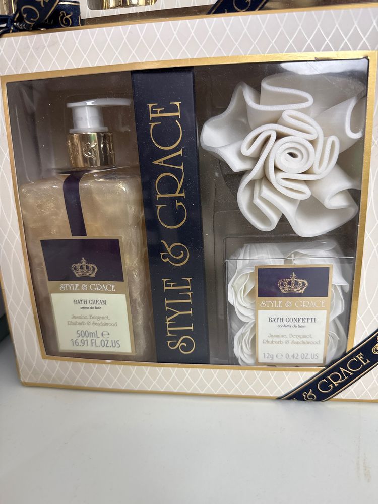 Style & Grace Bath Cream And Bath Confetti Gift Set