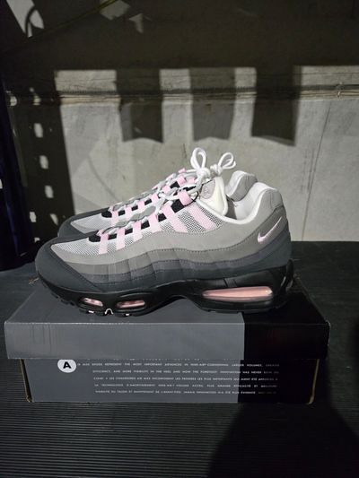 A-1000434 Nike AM95 OG Big Bubble Pink Foam New In Box