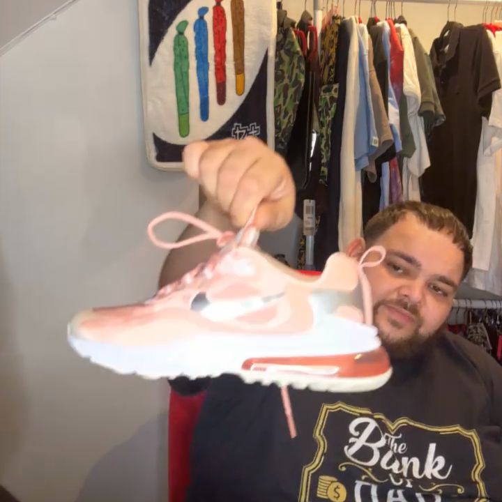 Nike Nike react 270 in pink size 4  product image