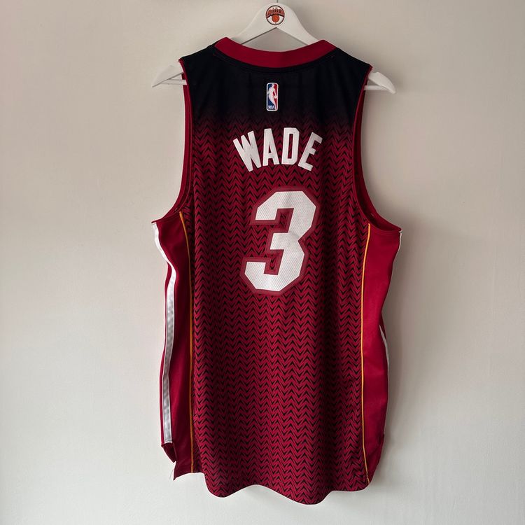 Miami Heat Dwayne Wade Adidas jersey - Medium (Fits Large) image 6