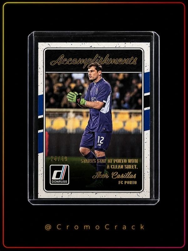 Iker Casillas /49 Accomplishments Gold – Donruss 2016/17