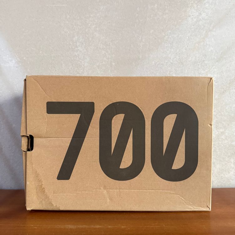 Yeezy 700 Boost | Static | EF2829 | UK 5.5 / US 6 obraz 5