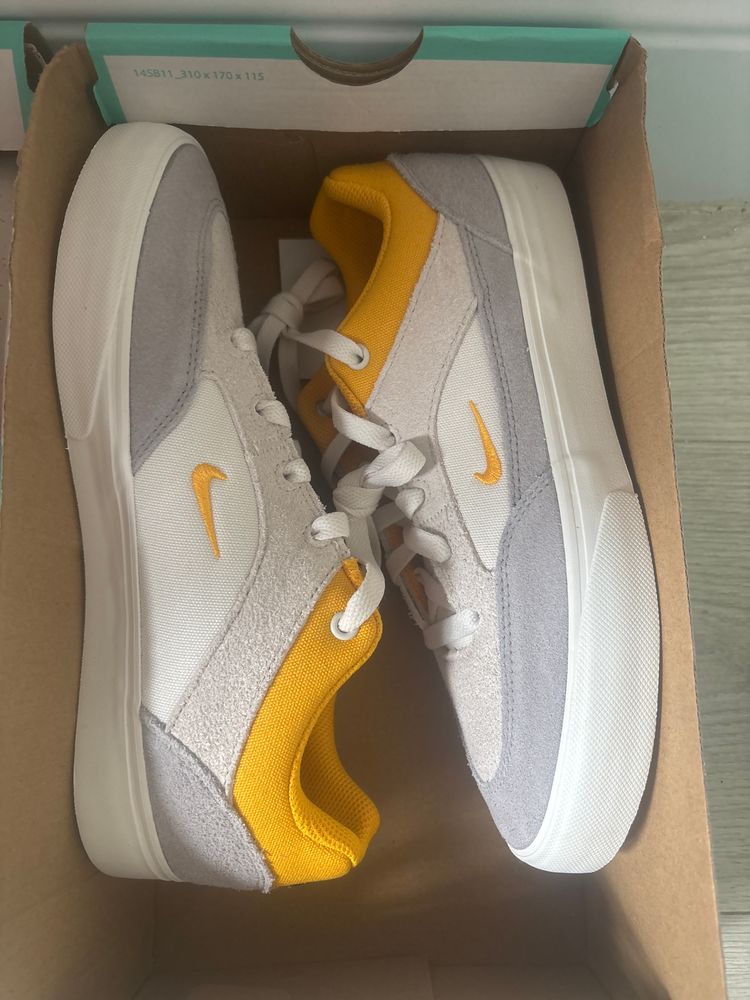 Nike SB MALOR 