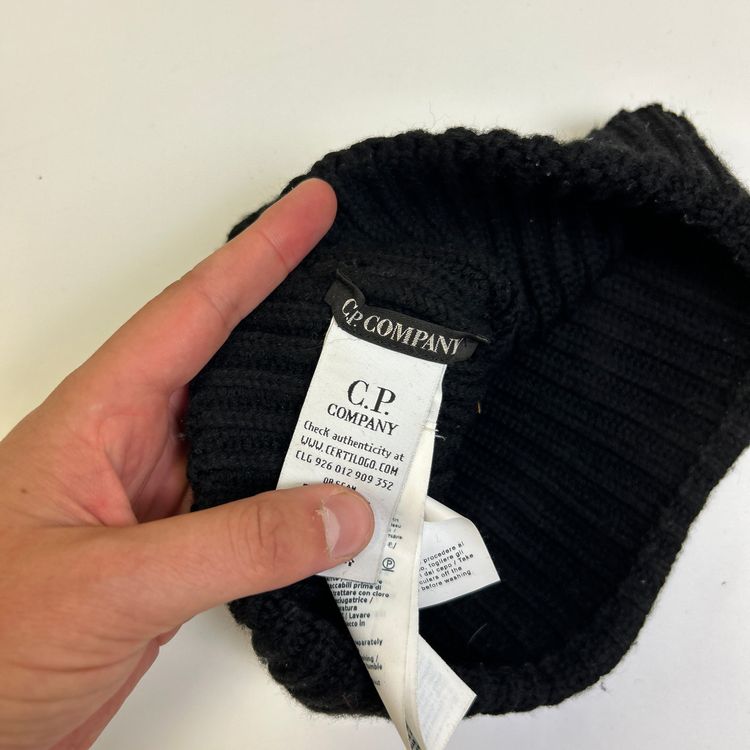 CP Company Goggle Beanie image 2
