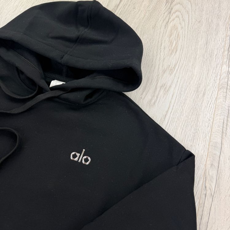 Alo Women’s Pullover Black Hoodie 3