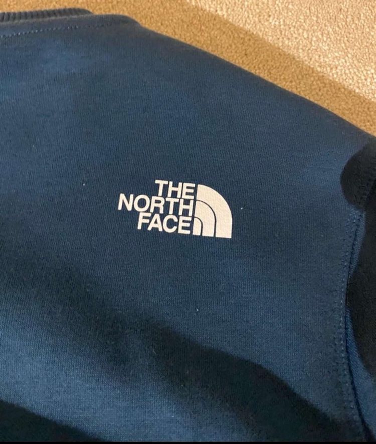 The North Face Jumper image 6