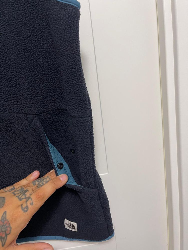 Gilet the North Face Blue Sleeveless Fleece Vest obraz 3