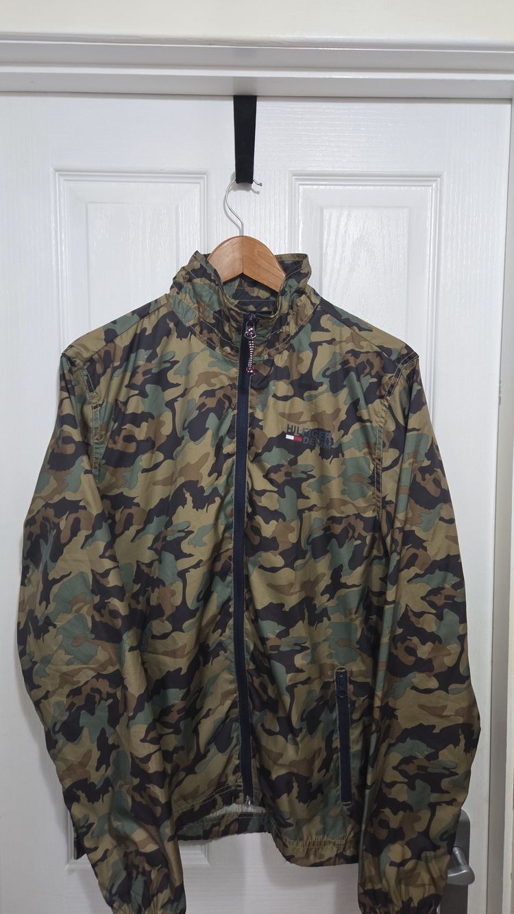 Tommy Hilfiger Camouflage Jacket Mens Medium  image 1