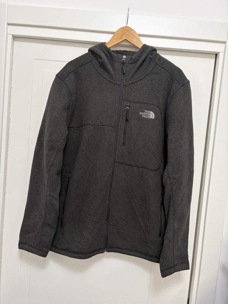 The North Face Men'S Fleece Jacket With Hood