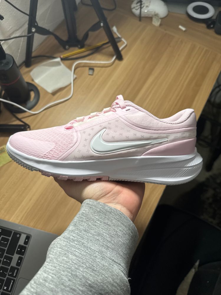 Nike Nike Pink Running Shoe product image