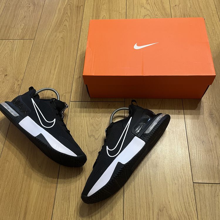 BNWB Nike AirMax Alpha Trainer 6 Sneakers, Black White
