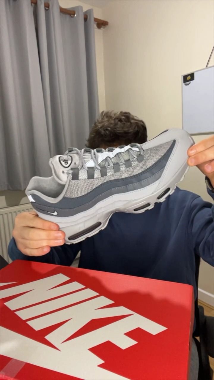 Nike Air Max 95 'Smoke Grey' - £185rrp - uk 10