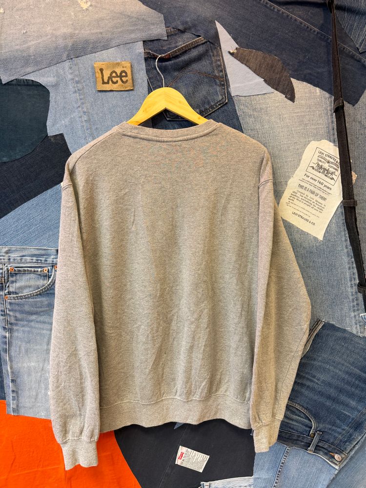 Grey Sweatshirt With Michigan Text And M Logo 3