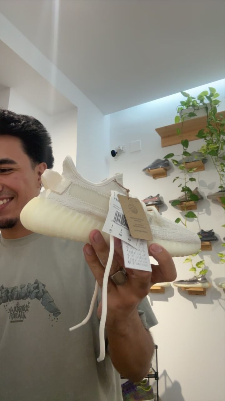 Yeezy Yeezy 350 v2 Bone product image