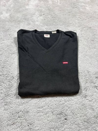 Levi'S Black V-Neck Sweater