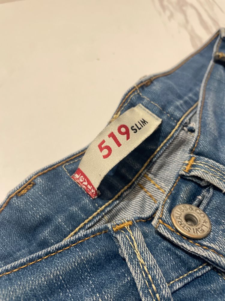 Levi'S 519 Slim Jeans image 2