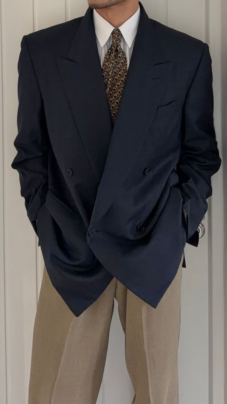 Novecento 1980s Loro Piana Super 100s Tasmanian Wool Double Breasted Jacket Navy - Size XL image 1