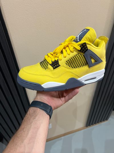 Jordan 4