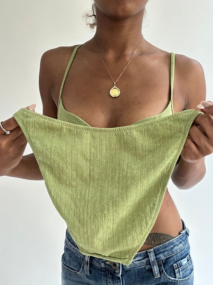 BEST PICKS | small green iridescent print bikini set imagen 2