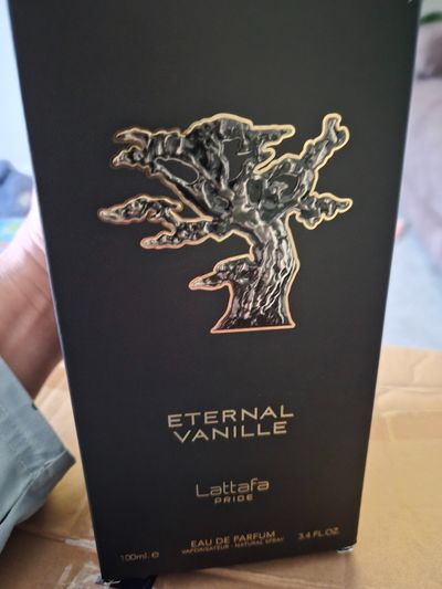 Lattafa Eternal Vanille Eau De Parfum