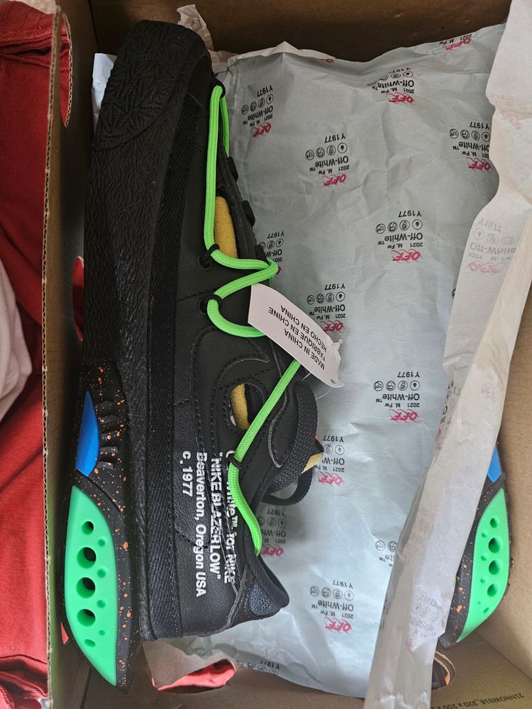 Nike/ Off-White Black Sneakers 5