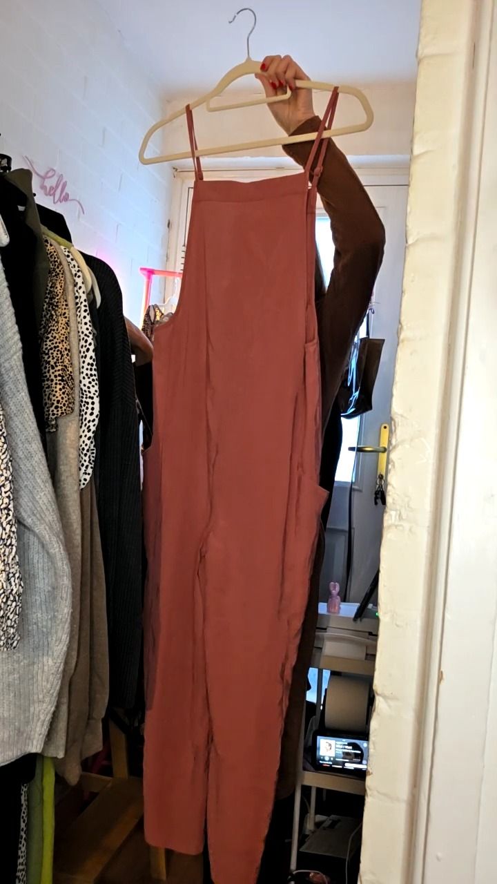 Jump jump suit tu product image