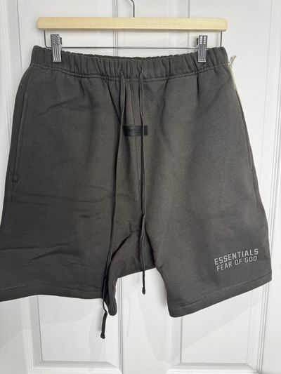 Fear Of God Essentials Shorts - Off Black