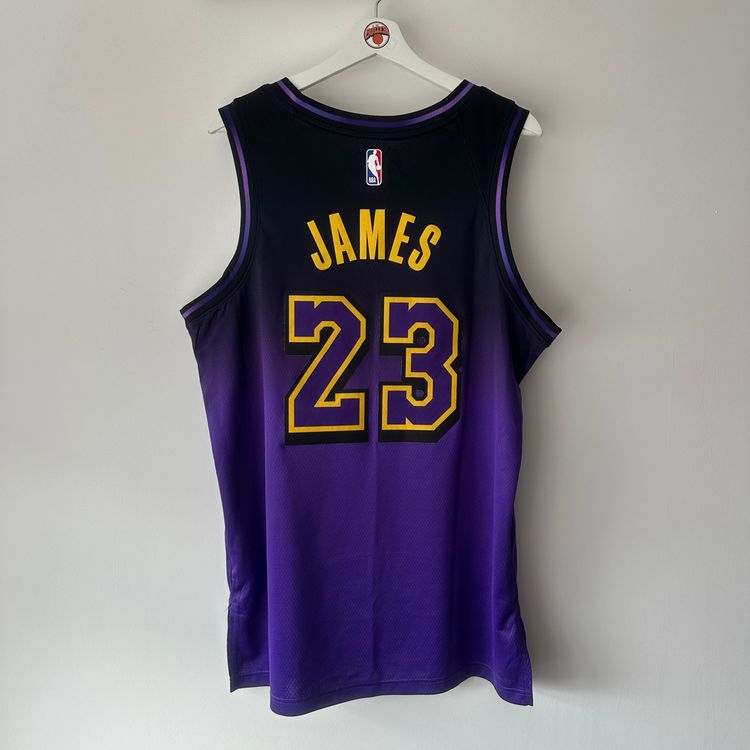 Los Angeles Lakers Lebron James Nike jersey - Large 4