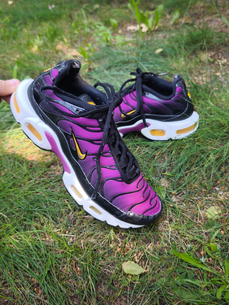 Nike Purple and black Nike Air Max Plus  product image