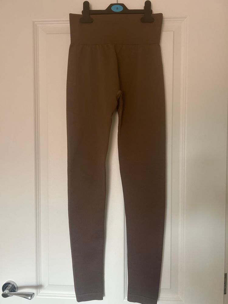 Brown Zip-Up Jacket And Brown Leggings Set 5