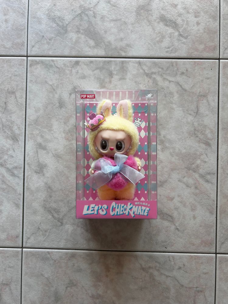 Labubu Pop Mart Labubu Let's Checkmate  product image
