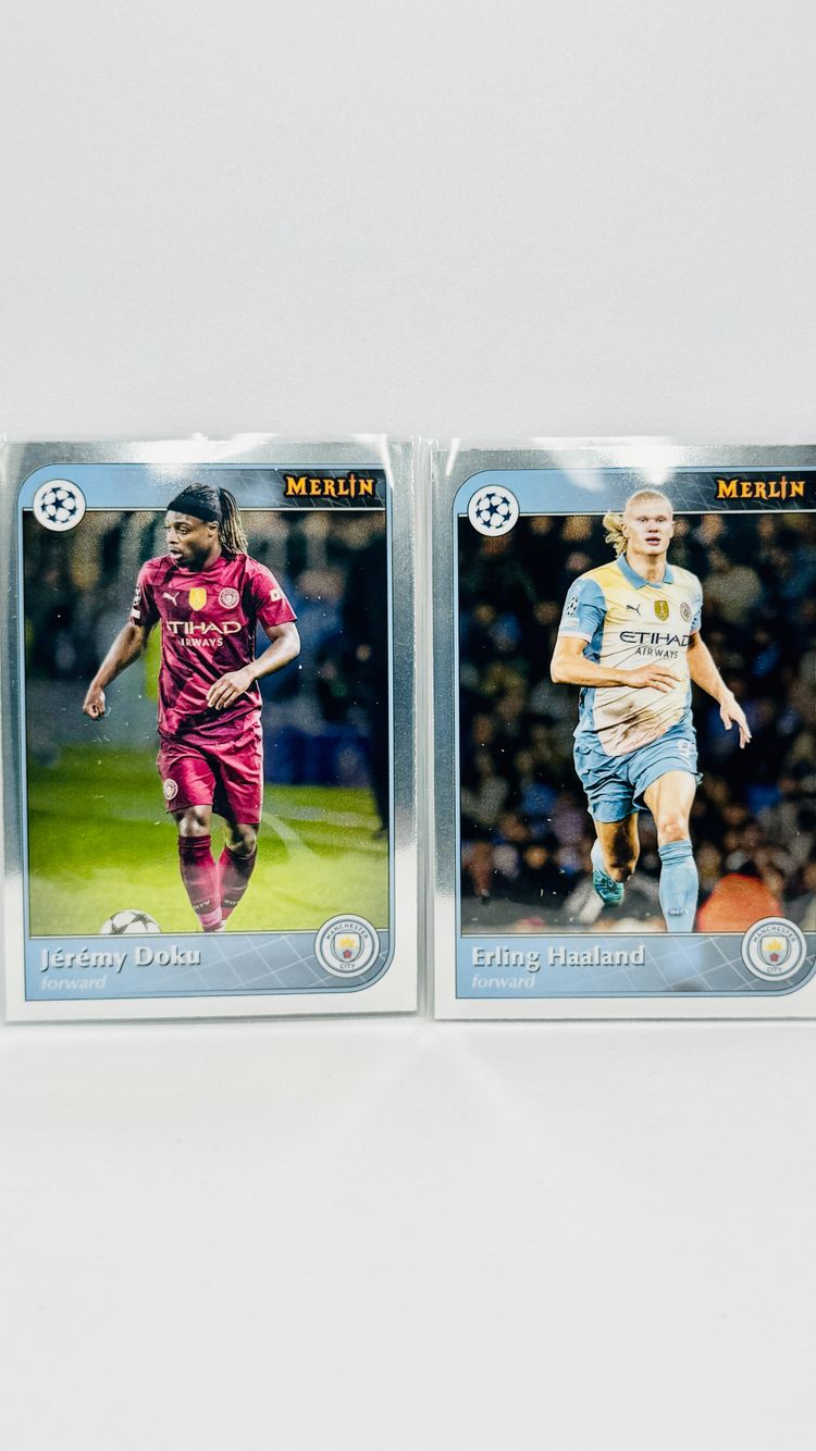 Immagine di x2 - Manchester City - Merlin 2024-25 - Erling Haaland + Jeremy Doku 1