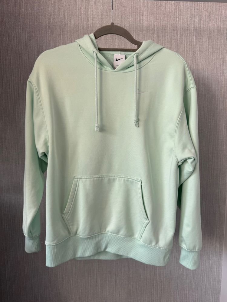 Nike Therma-Fit Hoodie