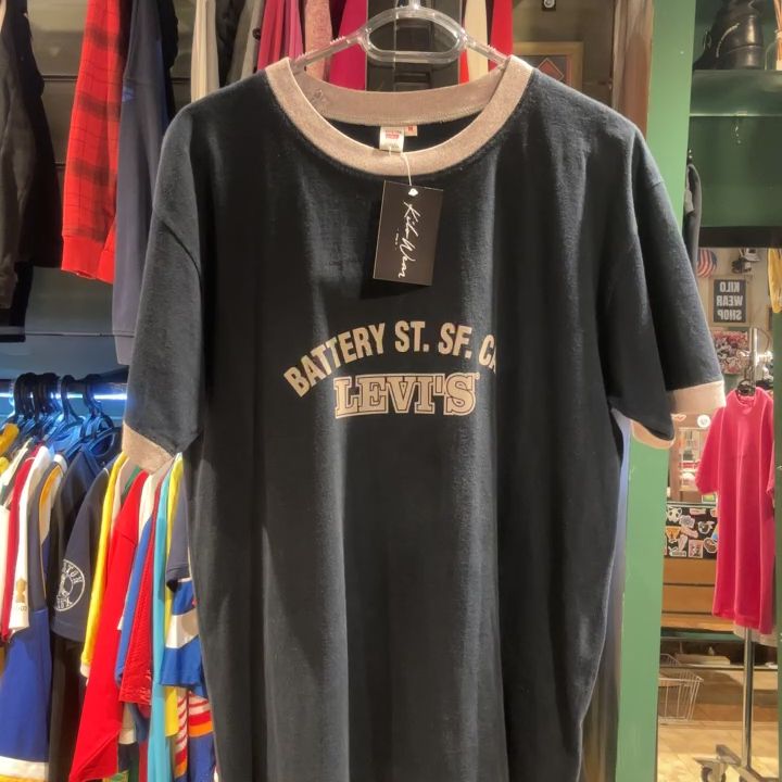 Levi's Levi's Graphic T-Shirt - M over product image