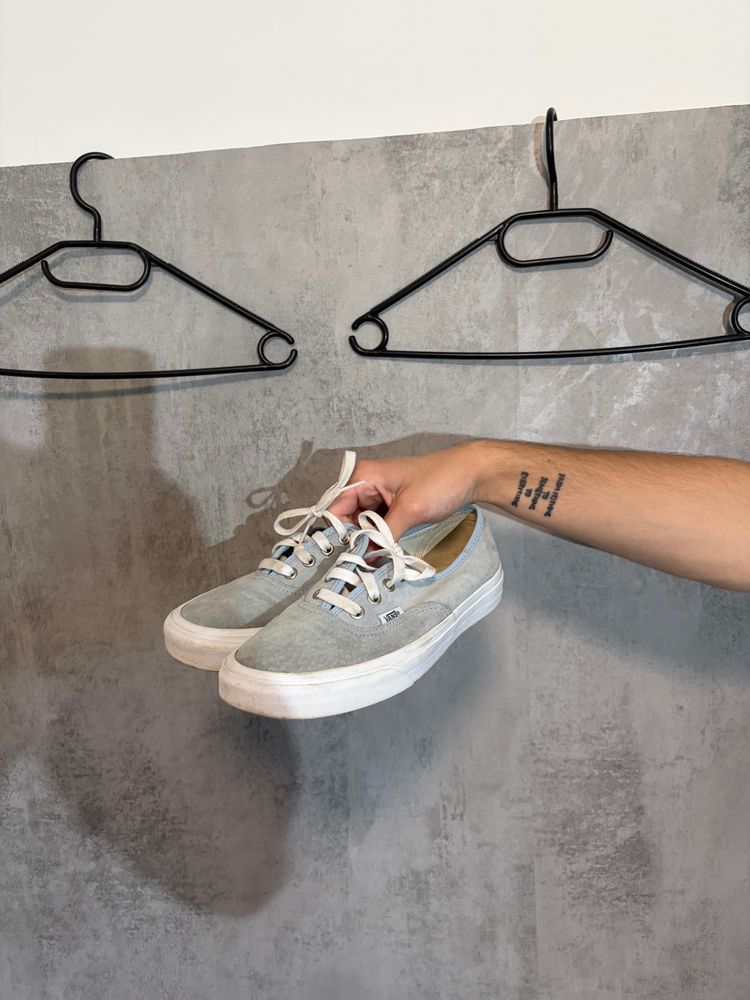 Other Grey Canvas Sneakers imagen del producto