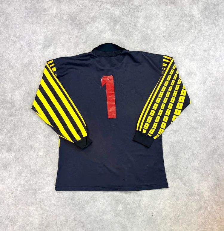 Vintage Adidas goalkeeper shirt image 4