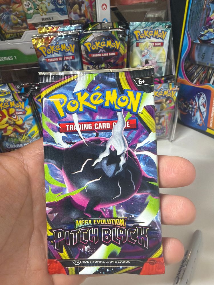 Pokémon Trading Card Game Mega Evolution Pitch Black Booster Pack