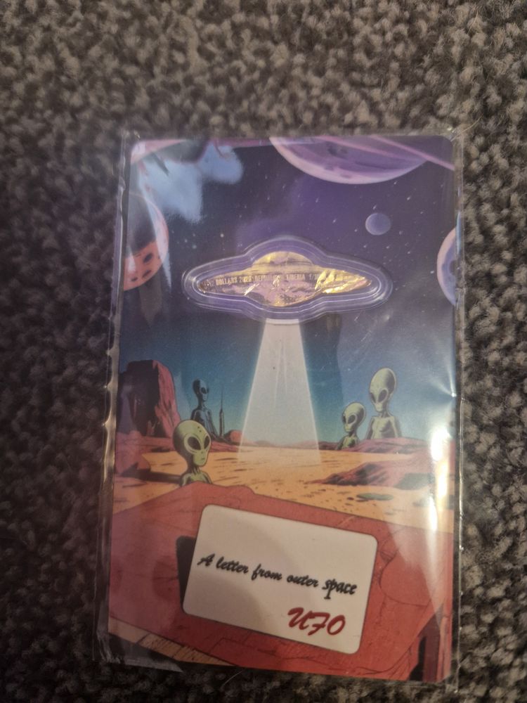 Ufo Themed Collectible 24k gold 1/1000th ounce