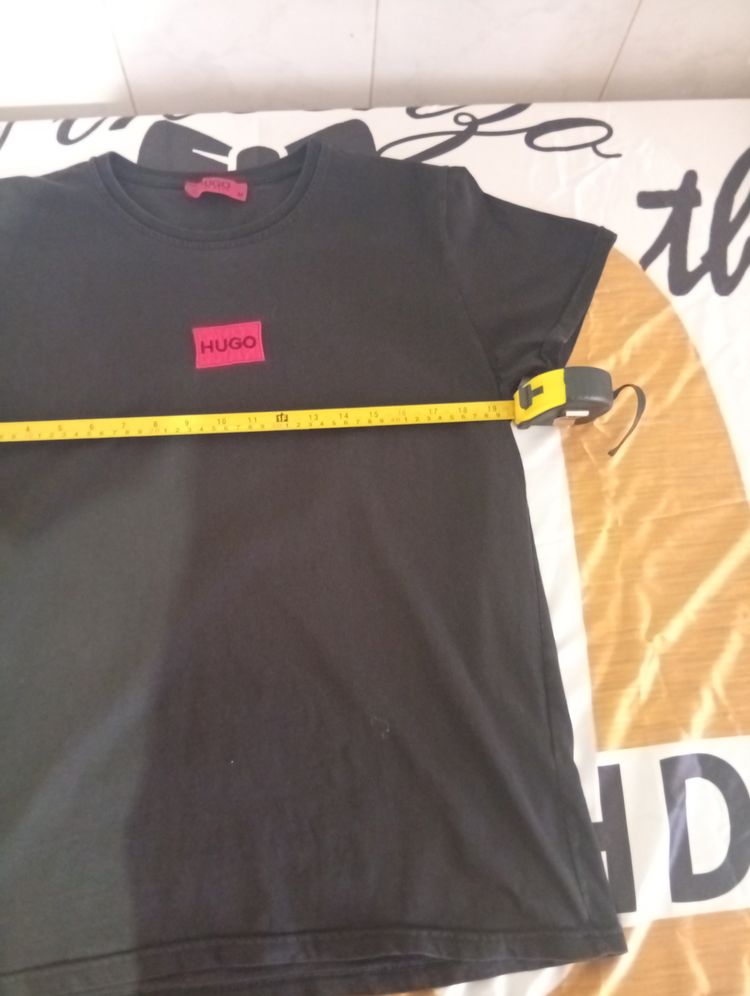 Hugo Black T-Shirt imagen 6