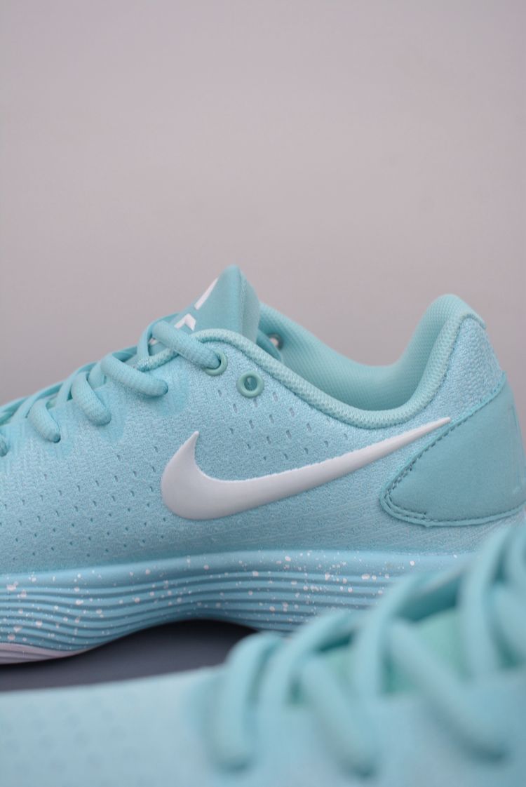 Sneakers image 7