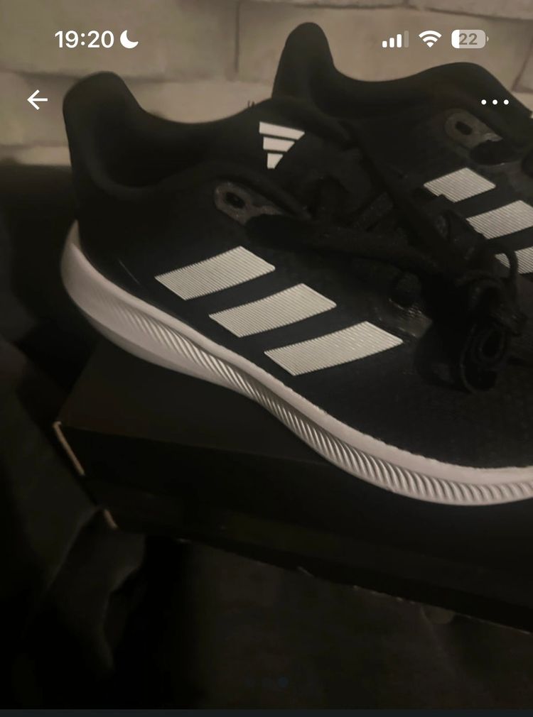 Adidas run falcon 3.0