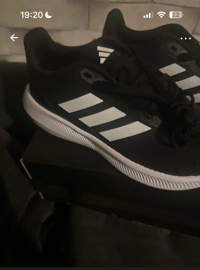 Adidas run falcon 3.0