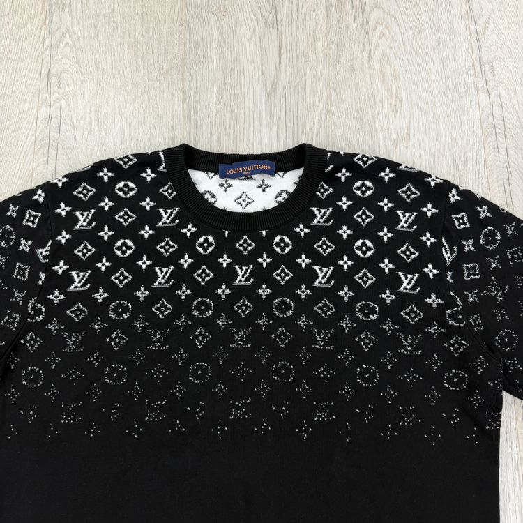 Louis Vuitton Men’s Black Gradient Crewneck Jumper - XL image 6