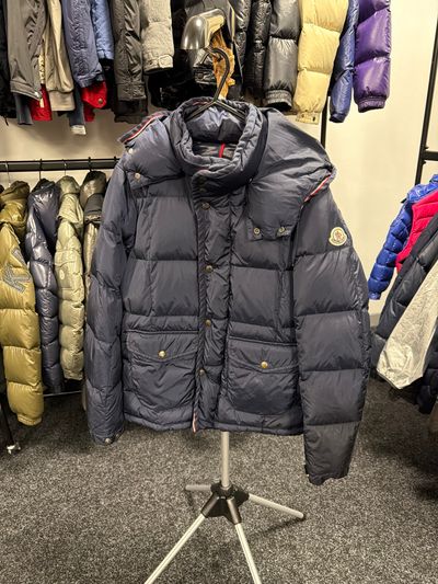 Small - Moncler navy Vernet Men'S Puffer Jacket