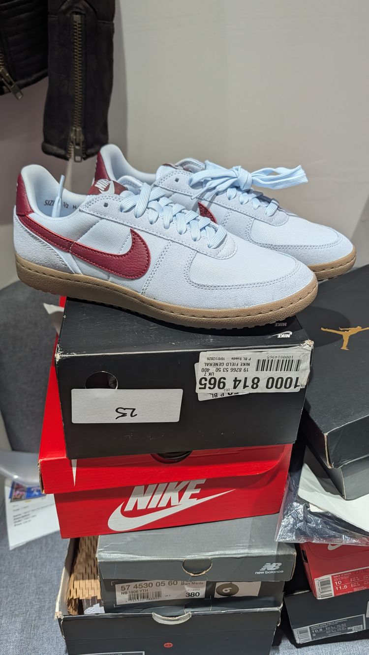 Nike Field Generals UK 8 brand new 