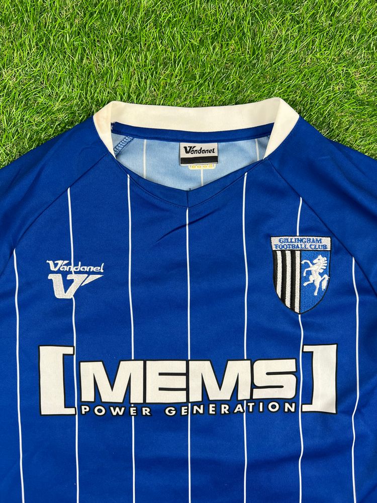Gillingham 2011/2012 home football shirt- vandanel- size small  2