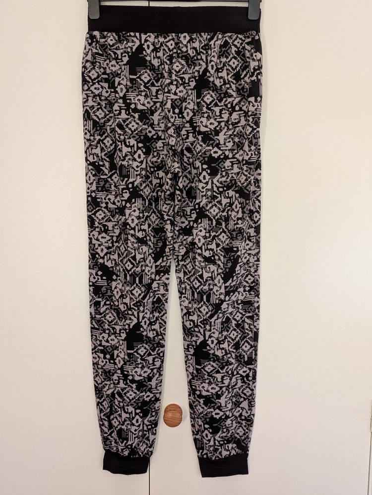 Atmosphere Patterned Jogger Pants