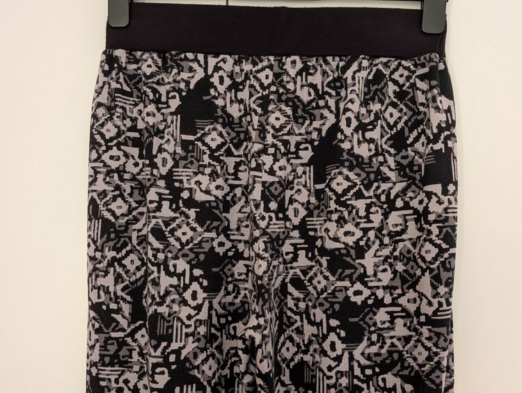Atmosphere Patterned Jogger Pants 4